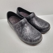 Crocs Neria Graphic Clog Womens Black Gray Floral Roses Size 10 - $20.59