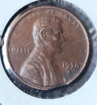 1970 S Lincoln Memorial Penny. Chip Error Coin - $14.85