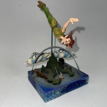 Disney Showcase Collection Peter Pan Soars to the Stars  - £149.47 GBP