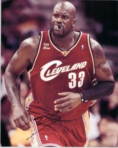 Shaquille O&#39;Neal Signed Autographed Glossy 8x10 Photo - Cleveland Cavaliers - £39.37 GBP