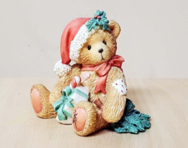 Cherished Teddies 914878 Happy Holidays Friend December Bear Figurine 1993 - £7.23 GBP