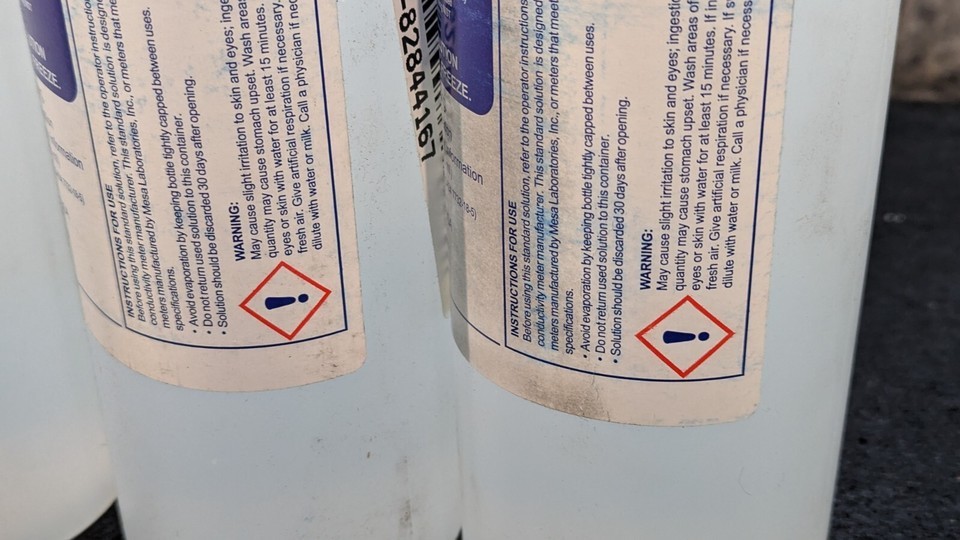 Lot of 3 New MesaLabs Conductivity Standard Solution 14.0 mS/cm, 32 oz/Bottle Item image 10