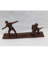 Britains Toy Soldiers On Base 2 1/4&quot; - $6.92