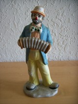 Emmett Kelly, Jr. Accordian Player  - $285.54 MXN