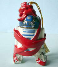 Lenox R2-D2 Star Wars Droid Ornament Wrapped in Red Bow &amp; Ribbons 894191 New - £23.65 GBP