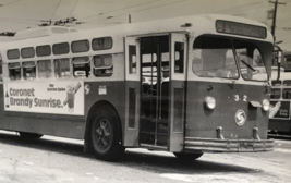 Southeastern Pennsylvania Transportation SEPTA Bus Trackless Trolley #332 Photo - £7.56 GBP