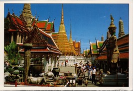 Inside the Emeral Buddah Temple Bangkok Postcard PC399 - £3.98 GBP
