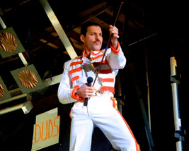 Queen Freddie Mercury in white outfit performing 11x14 Photo - £11.78 GBP