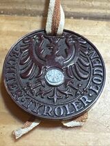 Echter Tiroler Loden Coin Award Medal Emblem Badge Burgundy - $9.90