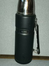  Thermos Vacuum Seal Thermos Black 1 Quart 40 OZ A-944DH - $21.78