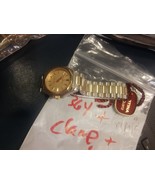 Vintage Donna Certina 1980&#39;s Quarzo Svizzero Argento N Oro Orologio W/ Inox - $130.57 CAD