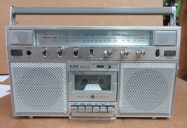 1980s GE General Electric 3-5254a Boom Box AM/FM Radio Cassette Player B - £126.03 GBP