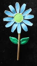 Vintage Turquoise Blue and Green Enamel Over Gold Tone Metal Flower Broo... - $372.99 MXN