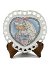 Precious Moments Porcelain Plate Sealed With A Kiss - $29.36