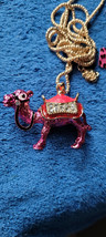 New Betsey Johnson Necklace Camel Pink Rhinestone Shiny Collectible Decorative - £11.98 GBP
