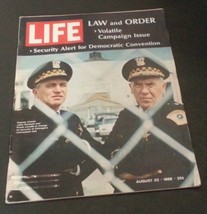 Life Magazine August 23, 1968 -- Cover: Chicago Policemen [Single Issue Magazin - £5.13 GBP