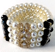 Gorgeous 4 Strand White Pearl Stretch Bracelet with Beige and Black  Crystals - £20.56 GBP