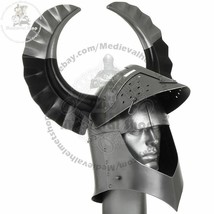 18GA Médiévale Templier Crusader Knight Armor Grand Casque Avec Métal Corne - £122.89 GBP