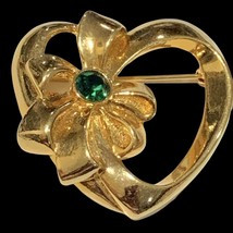 Vintage Heart Brooch Avon Gold Tone Emerald Green Rhinestone Bow Signed - £11.79 GBP