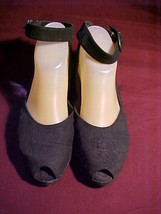 Cherokee Rose Black Peeptoe Ankle Strap Shoes;Sz 7;Crackle Finish ;Vinta... - $9.99