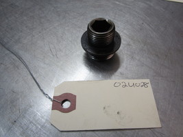 Oil Filter Nut From 2000 CHEVROLET EXPRESS 1500  5.7 - $20.00