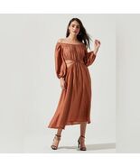 ASTR The Label Cassian Backless Dress in Warm Brown Size Medium - $726.24 MXN