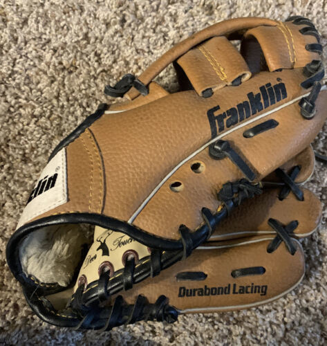 Franklin Field Master Baseball Glove Right Handed, 9 1/2”  #4609 - $14.01
