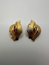 Vintage Gold Coro Clip Earrings 2.5cm - £17.41 GBP