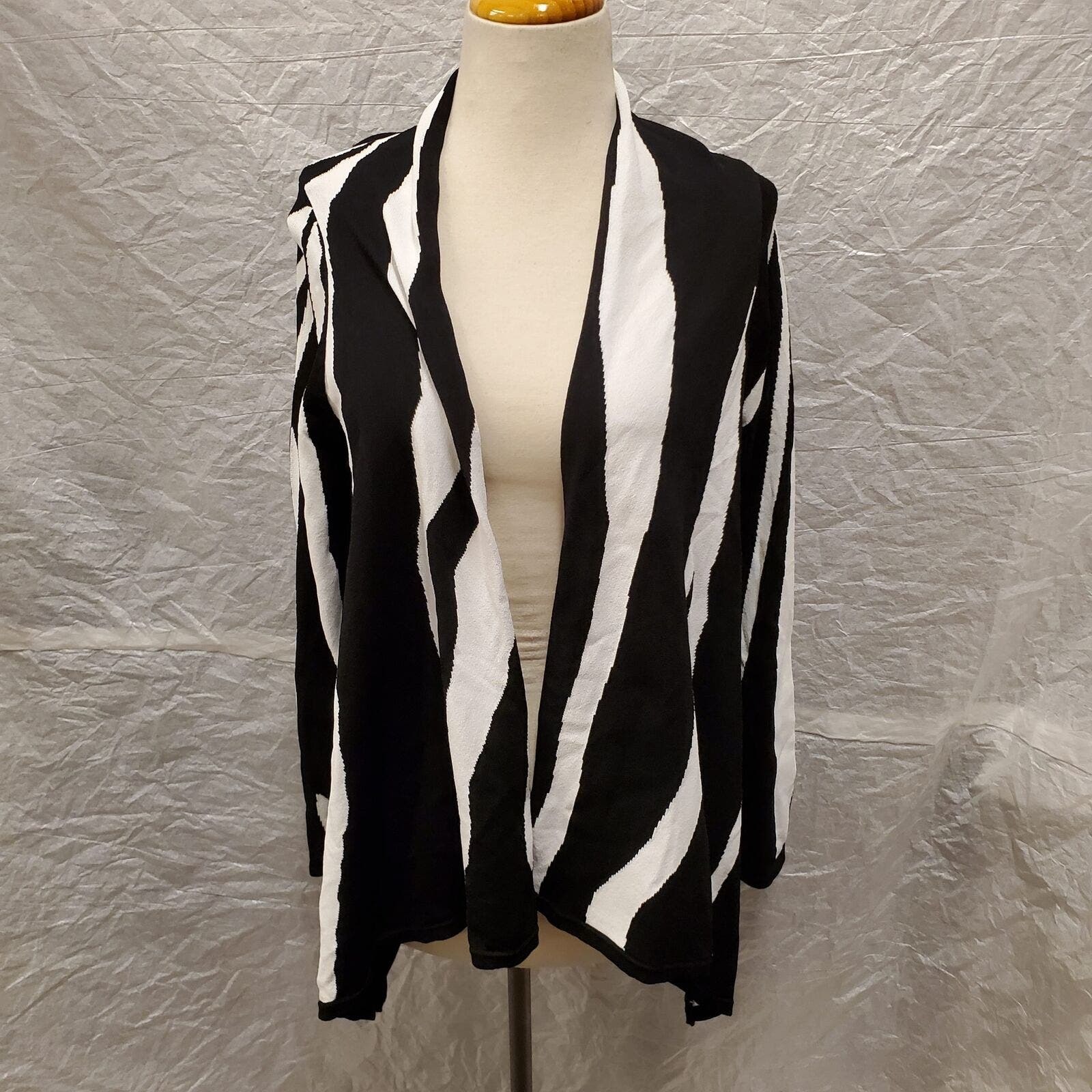 Primary image for Jones New York Signature Women's Black and White Cardigan, Size PM