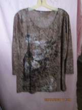 Brown Dressy Blouse Lightweight Shirt With a Flowers Design XL - £7.90 GBP