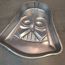 1980 Wilton Star Wars Darth Vader Aluminum Baking Cake Mold Pan 502-1409 - $10.00