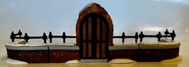 Dept 56 Heritage Village #58068 CHURCHYARD GATE &amp; FENCE Accessory ~ Retired 1997 - £11.74 GBP