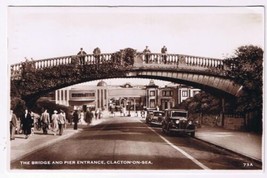 Postcard RPPC The Bridge &amp; Pier Entrance Clacton-On-Sea England UK - £2.84 GBP