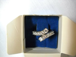 New Elegant Vintage Avon Believe In Love Crystal Eternity Ring Sz 8 Band Ring - £27.96 GBP