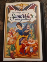 Walt Disney&#39;s Masterpiece Snow White And The Seven Dwarfs (VHS) - £1.80 GBP