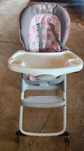Ingenuity Childs High Chair On Wheels Rolling Baby - $468.48 MXN