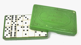 Small Green Boxed Dominoes Game Pieces 1&quot; Box 2 1/8 x 3 5/8&quot; Possibly Ru... - $343.88 MXN
