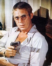 Steve Mcqueen 24x36 inch Poster as Doc Mccoy Pointing Gun The Getaway - $29.99