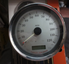 Harley Dyna Wide Glide Custom Speedometer Speedo Gauge 67096-04C - £95.38 GBP