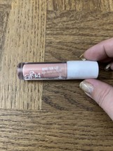 Af94 Give Em Lip Glossy Lipstick - $87.88