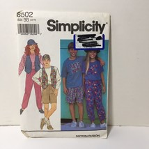 Simplicity 8502 Size 12 14 Boy&#39;s Girls&#39; Pants Shorts T-Shirt Lined Vest and Cap - £10.12 GBP