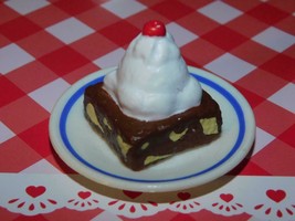 Our Generation Retro Diner Bite to eat Replacement Fudge Nut Brownie Sundae - £5.45 GBP