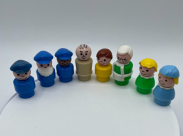 Vintage Lot of 8 Fisher Price Little People Figures Sesame Street Airport 1980&#39;s - £21.96 GBP