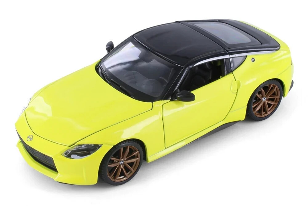 2023 Nissan Fairlady Z  1/24 Scale Diecast Model by Maisto - YELLOW - $29.69
