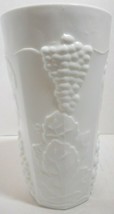 Indiana Colony 12 Oz Harvest Grape Milk Glass 1960’s Tea Tumbler 3D Design Grape - £8.81 GBP