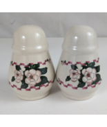 Vintage 1998 Dollar General Red &amp; White Floral Ceramic Salt &amp; Pepper Sha... - €8,38 EUR