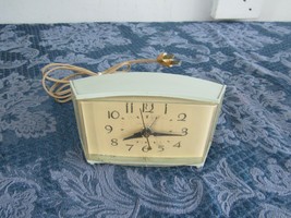 Vtg 60&#39;s General Electric Alarm Clock Model 7284K Curved Blue Retro Prop Design - £15.84 GBP