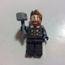 NEW LEGO Minifigure Thor Marvel Avengers Super Heroes Mjolnir Hammer - £3.88 GBP