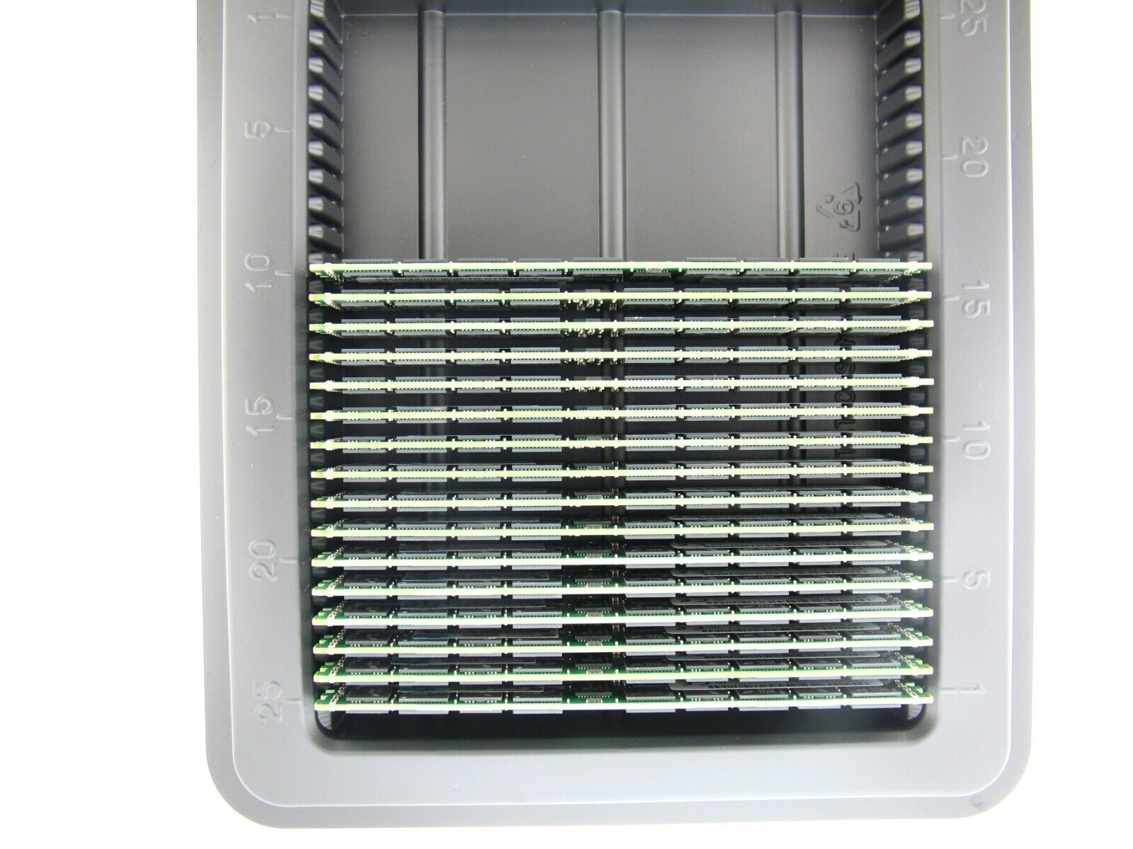 Primary image for 256GB (16x16GB) DDR4 PC4-2133P-R ECC Reg Server Memory for Dell PowerEdge R6415