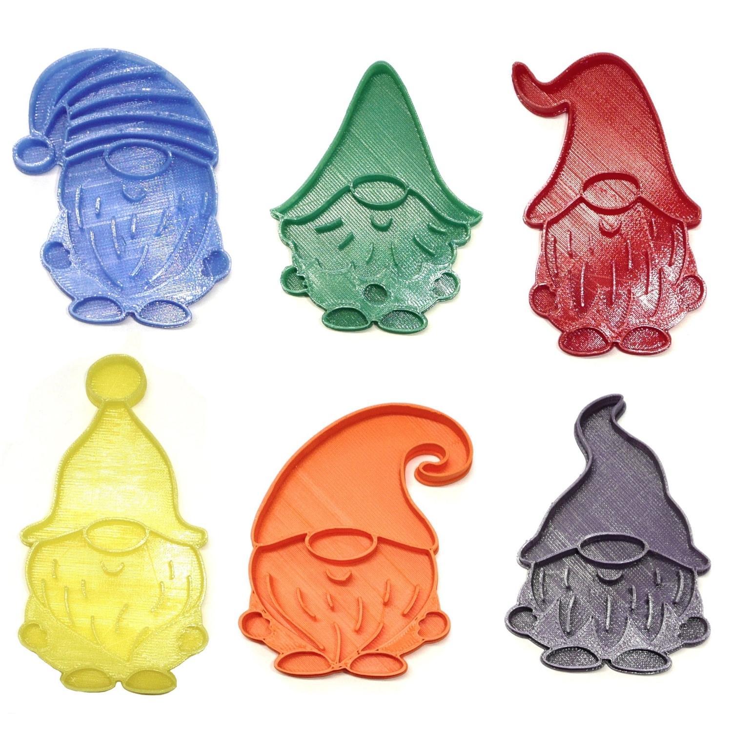 Garden Gnome Lawn Ornaments Set of 6 Cookie Stamp Embossers Made In USA PR1635